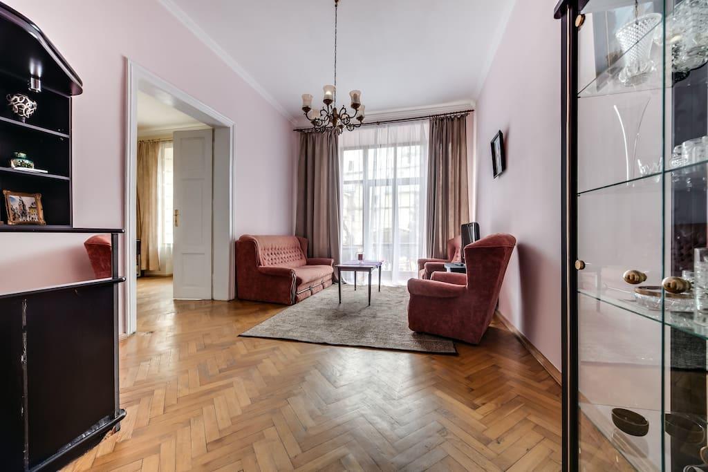 Romantic Apartments - Оn Valova Street ลวีฟ ภายนอก รูปภาพ